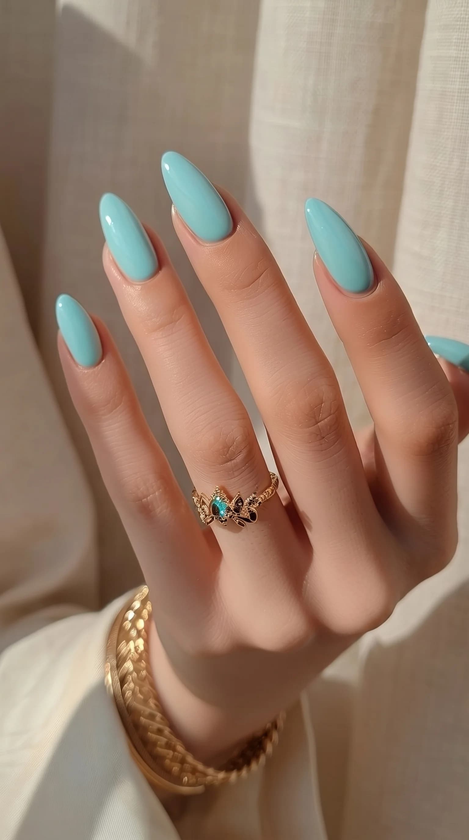 Tiffany Mint Almond Summer Nails